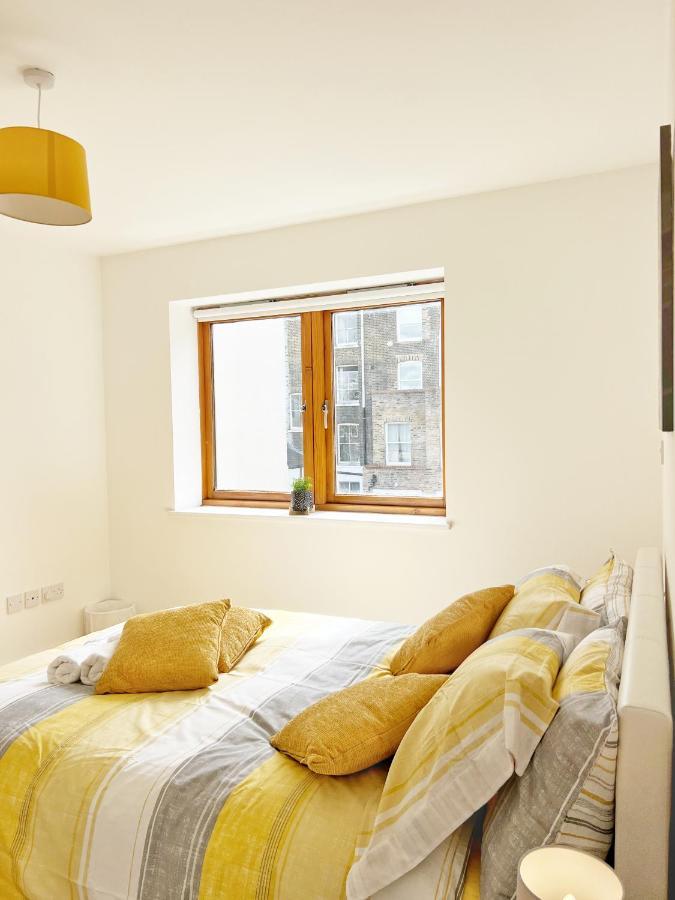 Lovely 1 Bedroom Apartment In South East Лондон Екстериор снимка