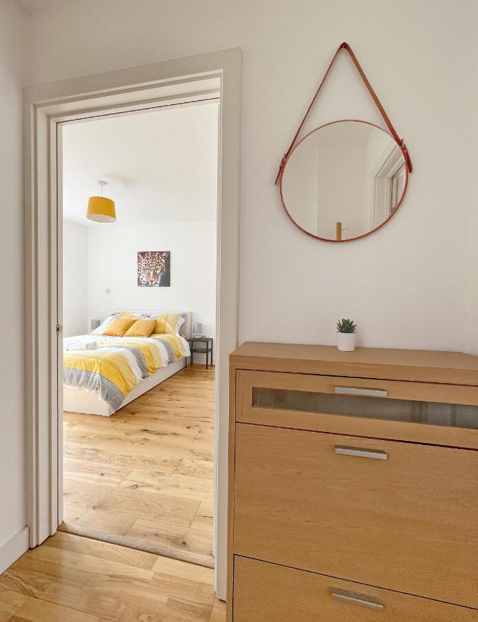 Lovely 1 Bedroom Apartment In South East Лондон Екстериор снимка